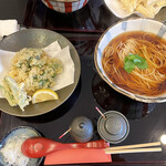 Kugenuma Chikuan - かき揚げ蕎麦1800円