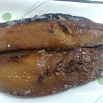 四日市ヒモノ食堂 - ニシンのみりん干し　単品400円。