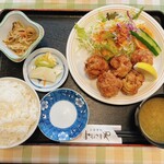 米澤屋 - 鶏の唐揚げ定食