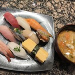 Gatten Sushi - 日替わり握りランチ（税別1,080円）＋あんこう汁（税別350円）