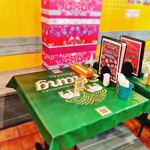 タイ政府公認 タイ料理 アロイチンチン - 