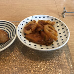 Akihana - 蓮根とカボチャの甘辛炒め