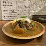 スパイスカレー あかつ亭 - ◎大根と鯖のカレー¥990の1種盛り一択！
      ◎ご飯大盛り¥110
      ◎砂肝マサラ¥220
      ◎卵のピクルス¥110