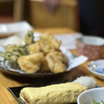 Bum Bun - ふわふわ玉子焼き 480円、鶏ささみの天ぷら 780円。