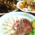 味の城 - 自慢の料理を満喫できる多彩なコース料理