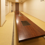 味の城 - ゆっくりと過ごせる「鯛の間」は友人との忘年会におすすめ