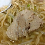 ラーメン二郎 - 豚②