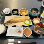 Nihonryouri Japani-Zu Kyui-Ji-Nu Sakuragaoka - 本日の焼魚 和朝食膳
