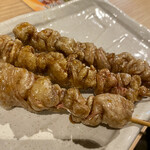 巻き酒場 くるり家 - 串皮ロール