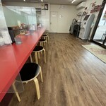 ラーメン もっけだの - 店内