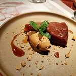 ラ シャッス - タルト・タタン、シナモンのアイスクリーム