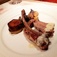 ラ シャッス - 仔ヒグマのロースト