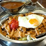 インド定食ターリー屋 - チキンケバブとキーマ定食です