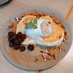 ALL DAY CAFE & DINING The Blue Bell - ブラウンパンケーキ1,600円