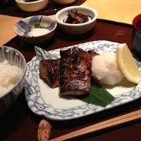 伊豆の旬 やんも 丸の内店 - 鯖塩焼き