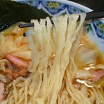 Teuchi Chuuka Menshou Zen - 何故か食感ごそごその多加水平打ち中太縮れ麺(R4.12.17撮影)