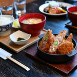 酢重ダイニング - ランチ定食 酢重の鉄板カツ@税込2,079円