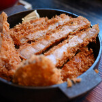 酢重ダイニング - ランチ定食 酢重の鉄板カツ@税込2,079円