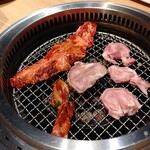 Yakiniku Fuufuutei - タンなど。