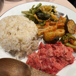 THE NUTS EXCHANGE - 自分は玄米と３デリ