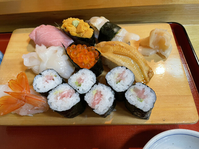 鮨八 下北 むつ市の寿司店 新鮮ネタと職人技が光る