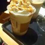 スターバックスコーヒー - バターキャラメルミルフィーユフラペチーノ