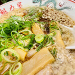 京都北白川ラーメン 魁力屋 - 【特製醤油(京都背脂)ラーメン】690円(税込759円)