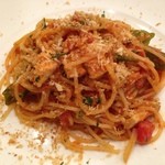 エスターテ ディ サンマルティーノ - カジキマグロとオクラの辛味トマトソース