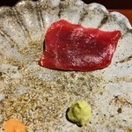 馳走 啐啄一十  - 【写真⑧】本鮪赤身(背血合いぎし近く、北海道戸井産、やま幸、10日熟成)