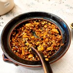 台湾料理 群ちゃん - ナッツの辣油