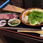 博多華味鳥 天神西通り店 - ２人前の材料