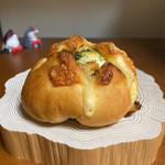 Canal Bakery - 甘酢あんかけチキンパン