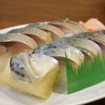 上川南店 - 鯖寿司