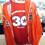 ひまわり - ジャンバーも備え付けです。