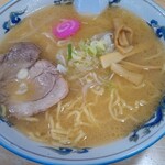 駅前札幌ラーメン - みそらーめん850円