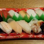 ディオ - 満腹上々にぎり寿司10カン (税抜)369円→258円 ※開封後 (2022.12.17)