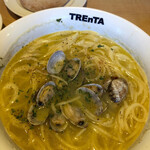 トレンタ - スープボンゴレ通常1000円税込フォーク通常100円税込