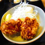Sapporo Zangi Hompo - ランチ・ザンギ定食＆煮干し中華そば　１０４５円（税込）のザンギのアップ【２０２２年１２月】