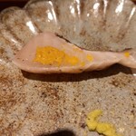 馳走 啐啄一十  - ⑬寒鰆(山口県岩国産、7kg、8日熟成)、和芥子載せ