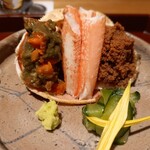 馳走 啐啄一十  - ④香箱蟹(ずわい蟹雌、京都府京丹後産)、本体身、脚身、蟹味噌和え内子、外子、32年継ぎ足しのポン酢添え