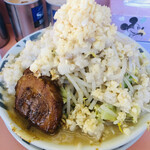 ブタキング - ラーメン〜野菜・アブラ・ニンニクマシ