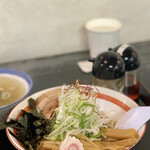 らー麺　Do・Ni・Bo - 煮干し油そば780円