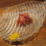 鳥茂 - 牛ノド刺身2