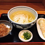 うどん処 重己 - お昼のセットメニュー（1000円）