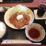 花いち - チキンカツ定食（７９０円）