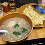 塩そば専門店 桑ばら - キビナゴの濃縮つけそば