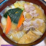 ほうとう蔵 歩成 - 黄金ほうとう（豚肉）