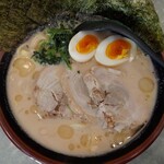 濃厚とんこつ 金沢家 - 