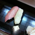 Sushi Hourai - 中トロ　平目