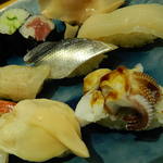 ランチ握り1.5人前　アップ